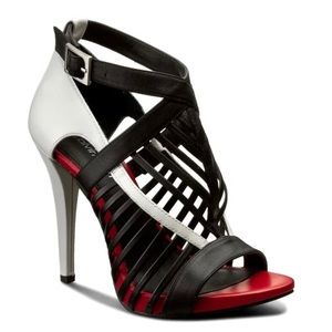 CALVIN KLEIN NAIDA COW SILK Sz 7 NIB | Strappy |Gladiator | Caged |